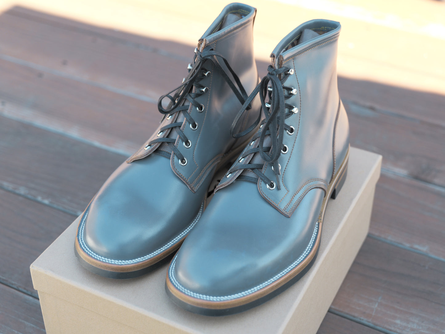 Maryam Grigio Shell Cordovan Plain Toe TCO