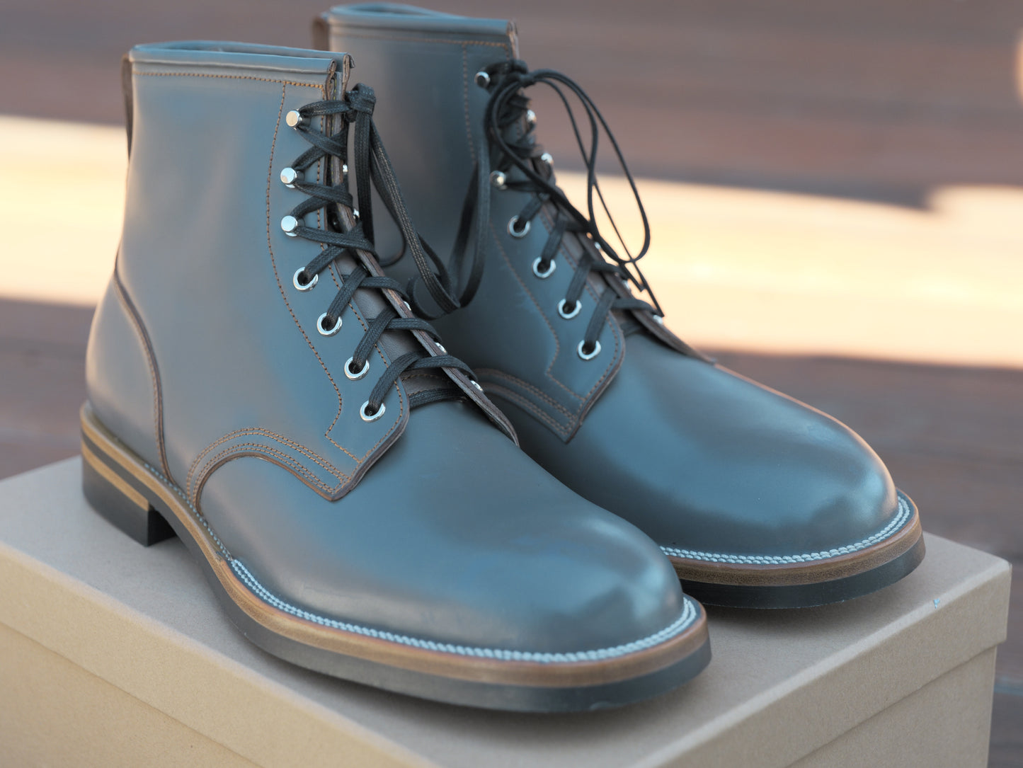 Maryam Grigio Shell Cordovan Plain Toe TCO