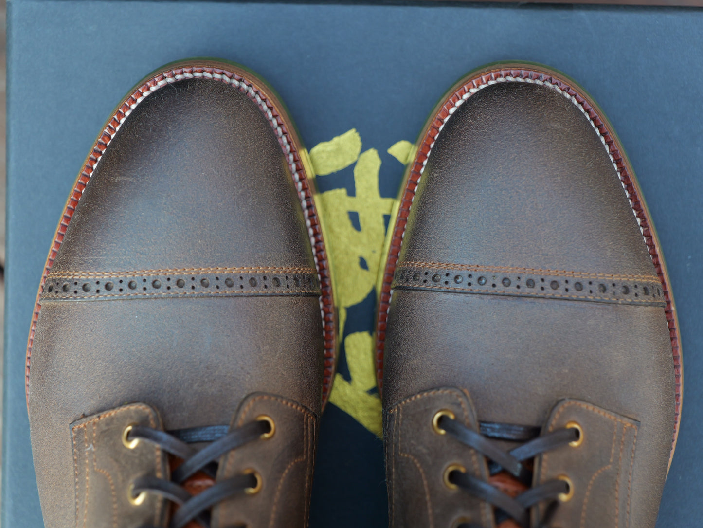 Gallun Calf Waxed Flesh Derby (Zero last)