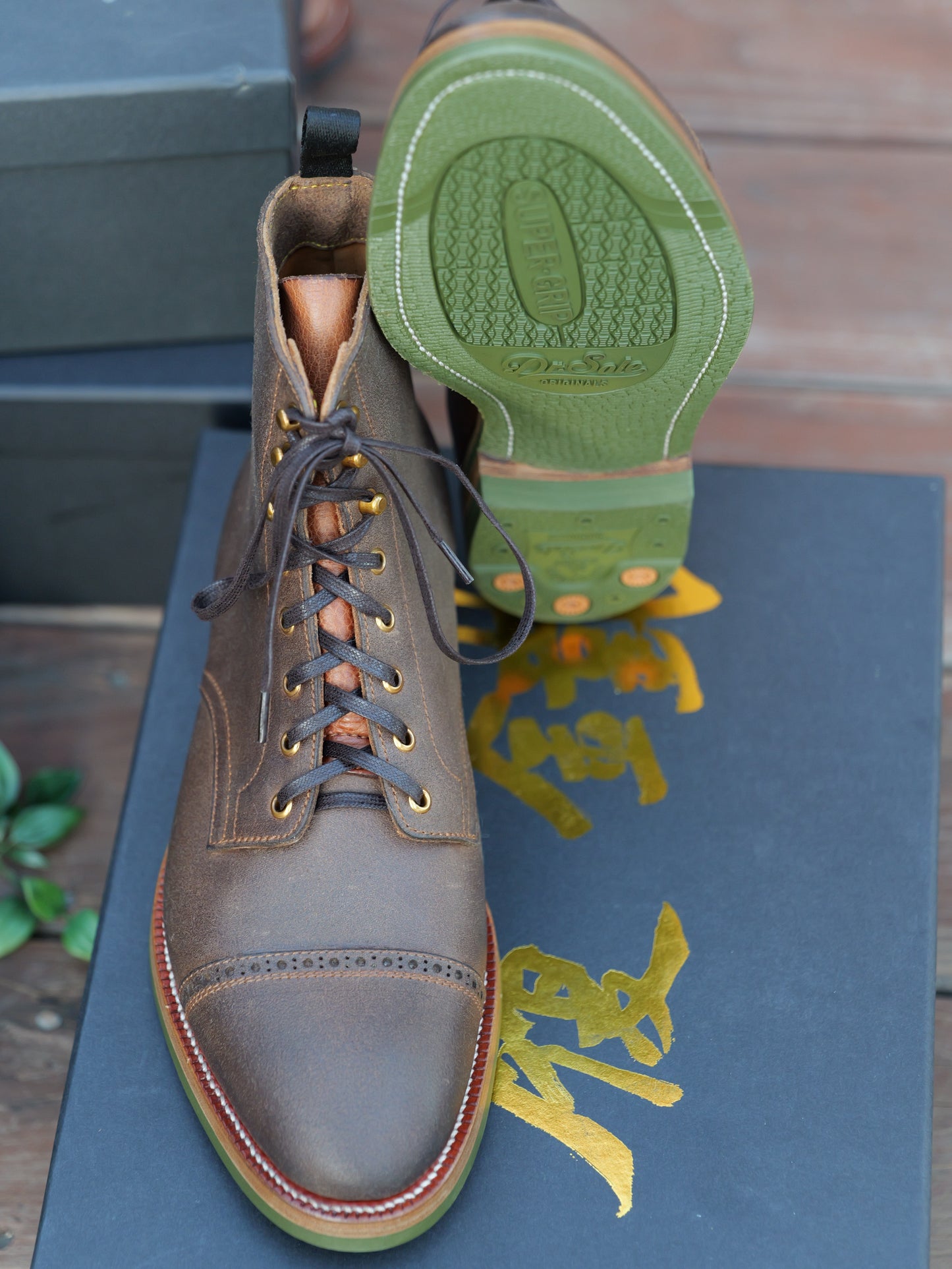 Gallun Calf Waxed Flesh Derby (Zero last)