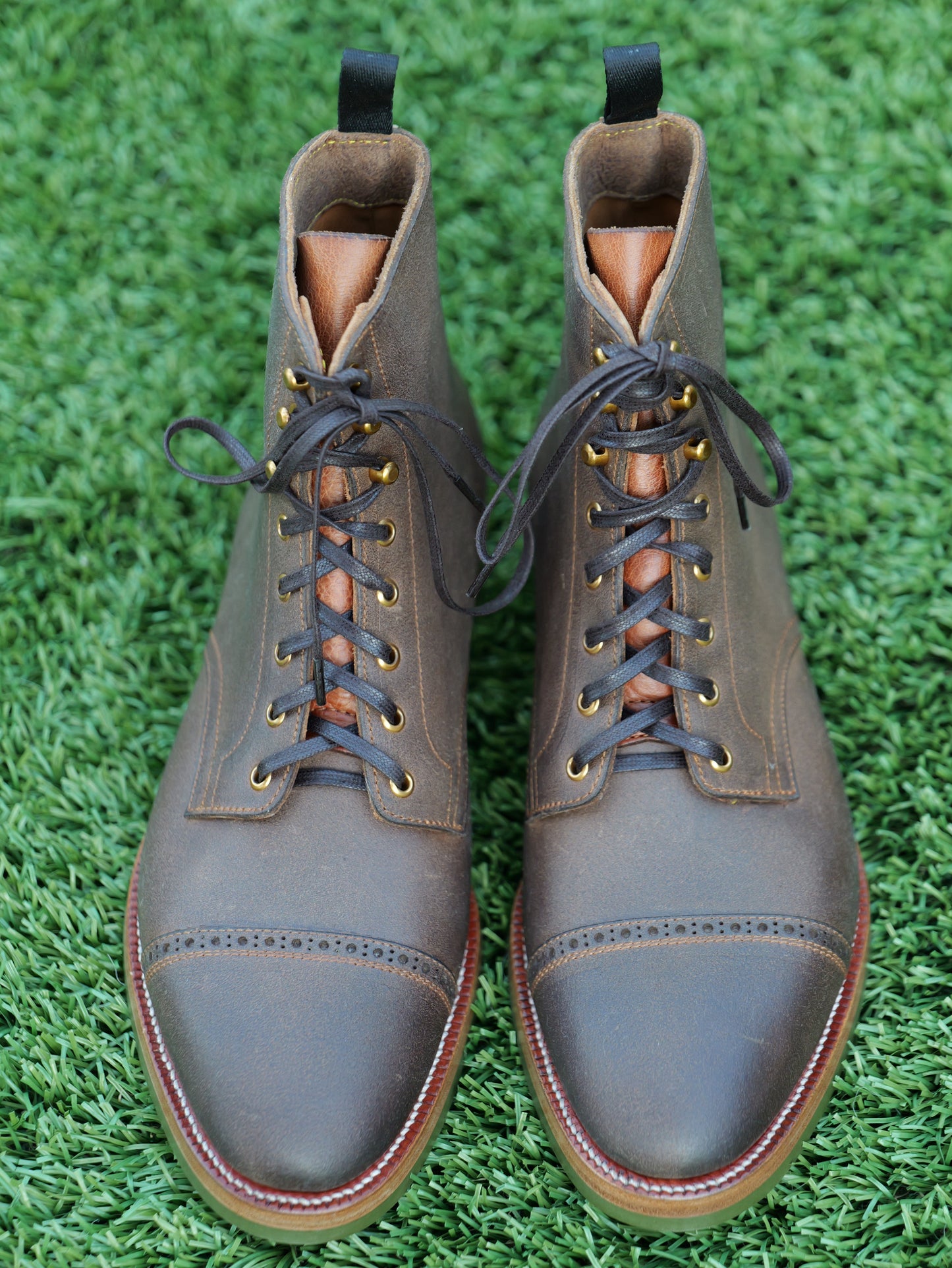 Gallun Calf Waxed Flesh Derby (Zero last)