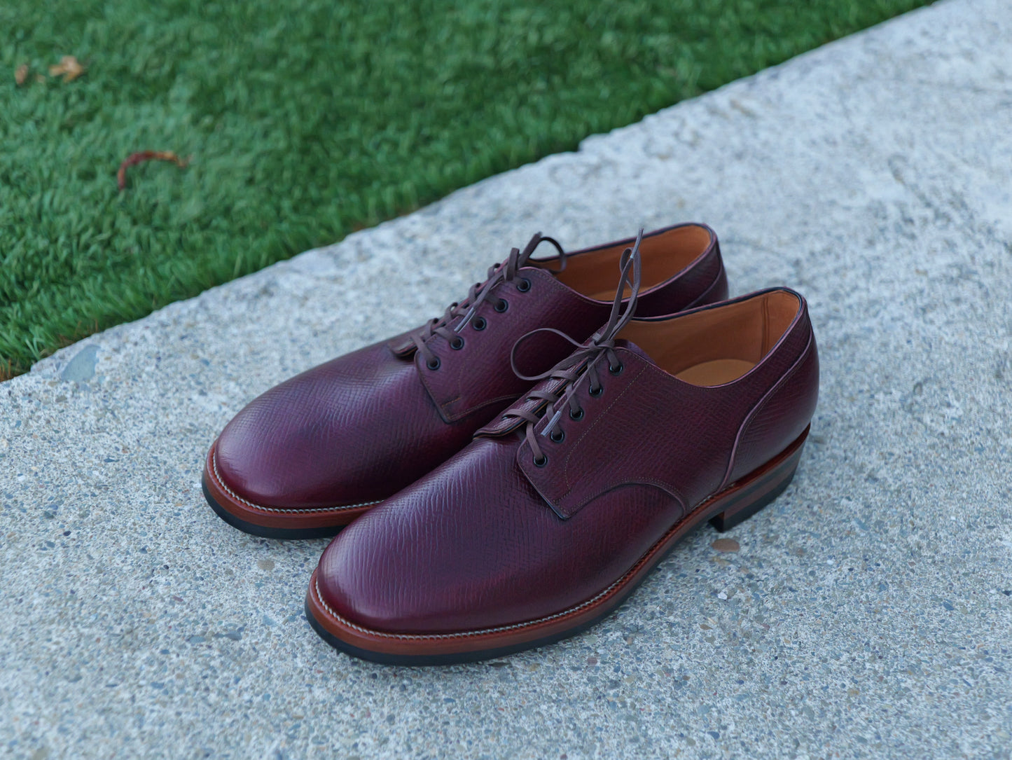 Burgundy Horween Pioneer Hatchgrain TCO Shoe - 9D