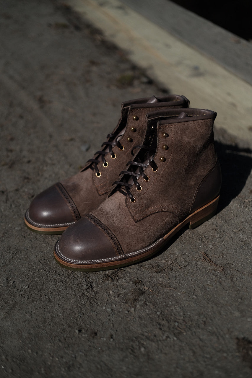 (Closed!) Two Tone Grey SB Foot The Chosen One