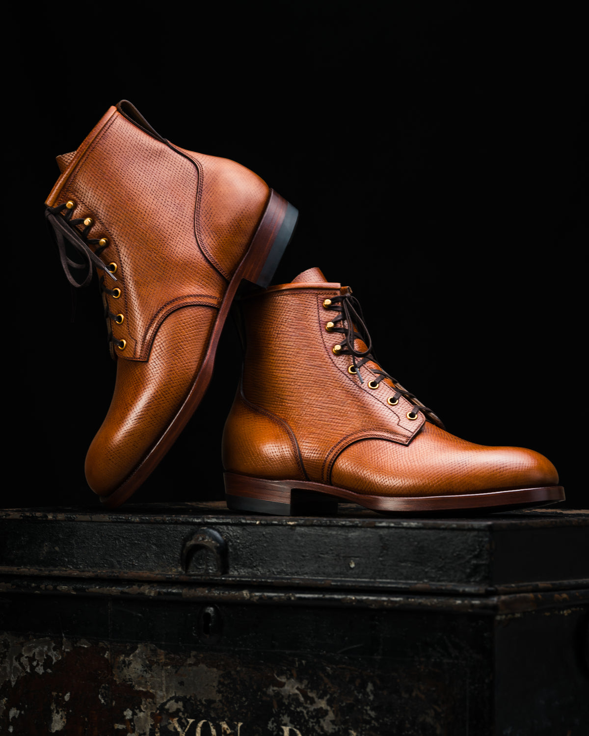 RTW Drop 7 : Brown Horween Pioneer Hatchgrain The Chosen One