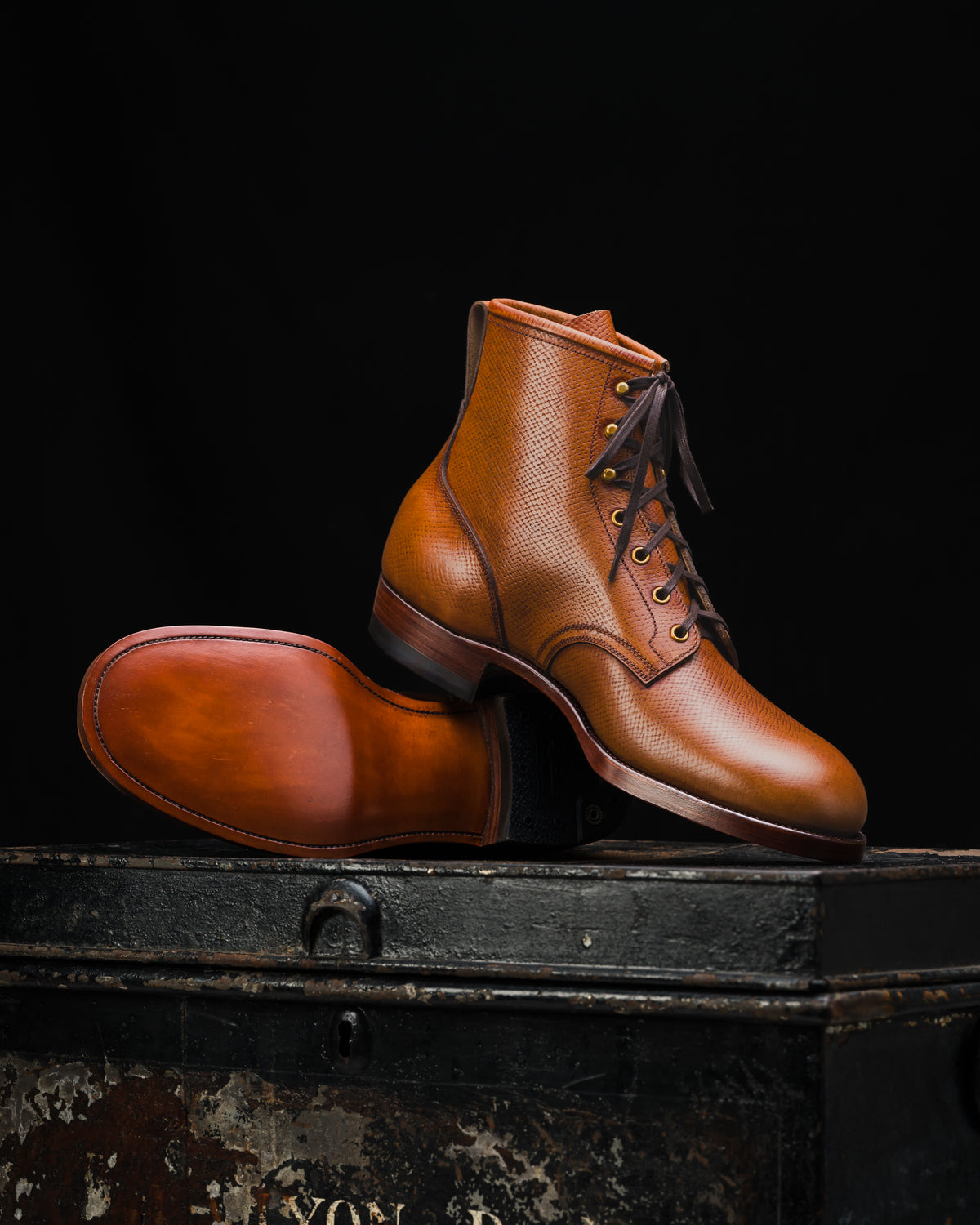 RTW Drop 7 : Brown Horween Pioneer Hatchgrain The Chosen One