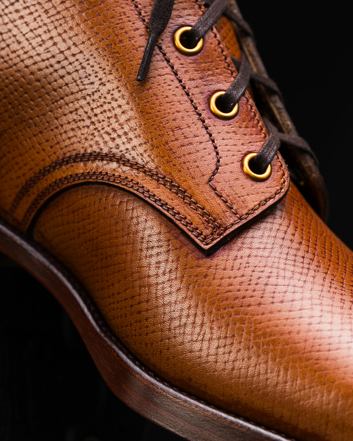 RTW Drop 7 : Brown Horween Pioneer Hatchgrain The Chosen One