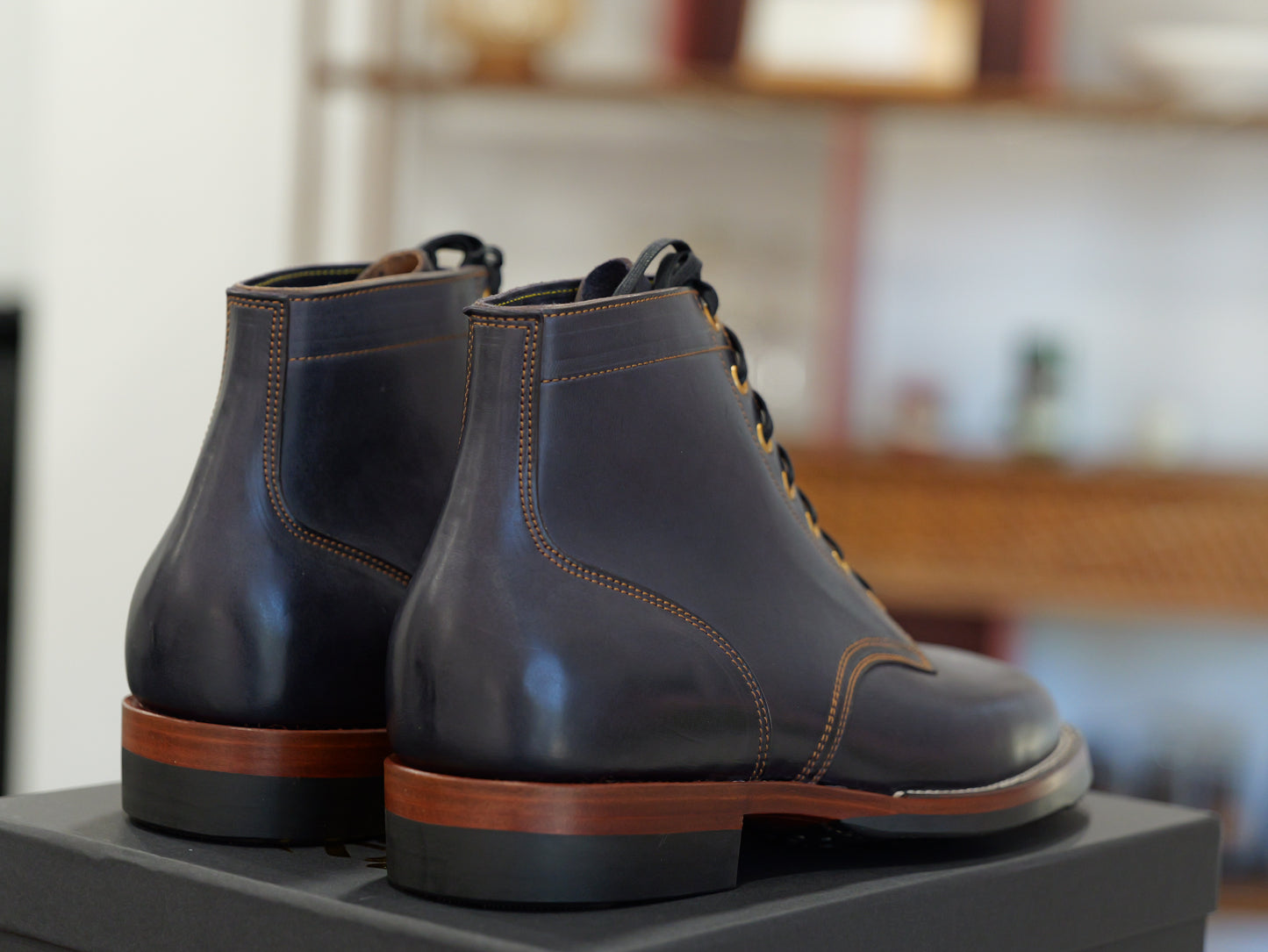RTW Drop 3 : The Navy Guidi Horsebutt TCD