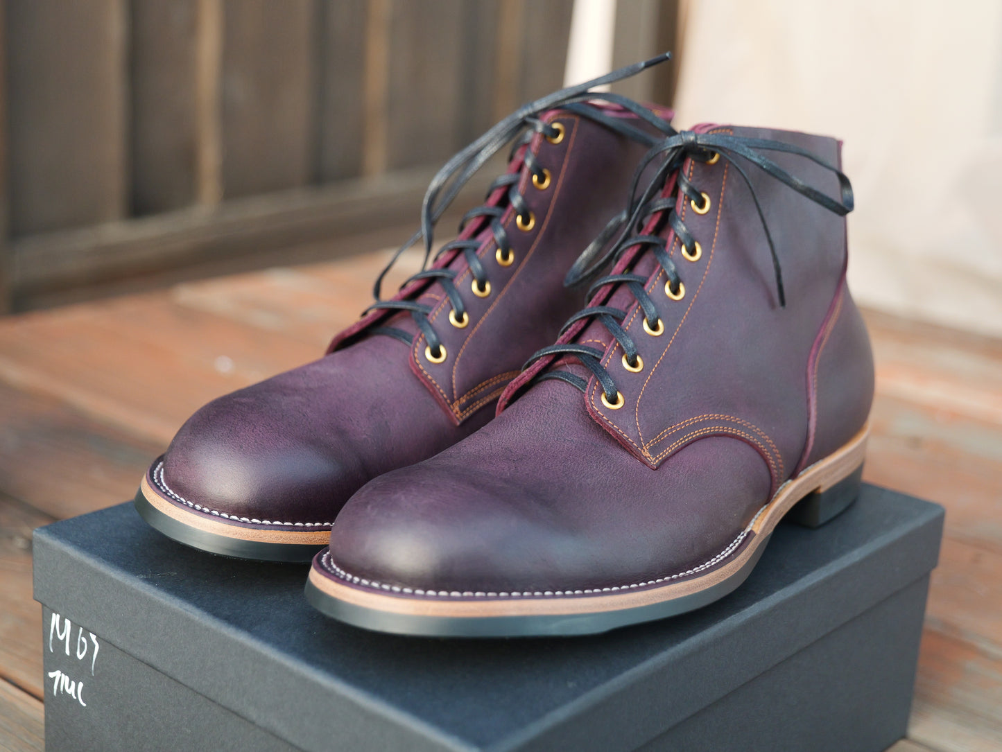 Black Burgundy Kudu The Chosen Dog (TCD) - Size 11.5E