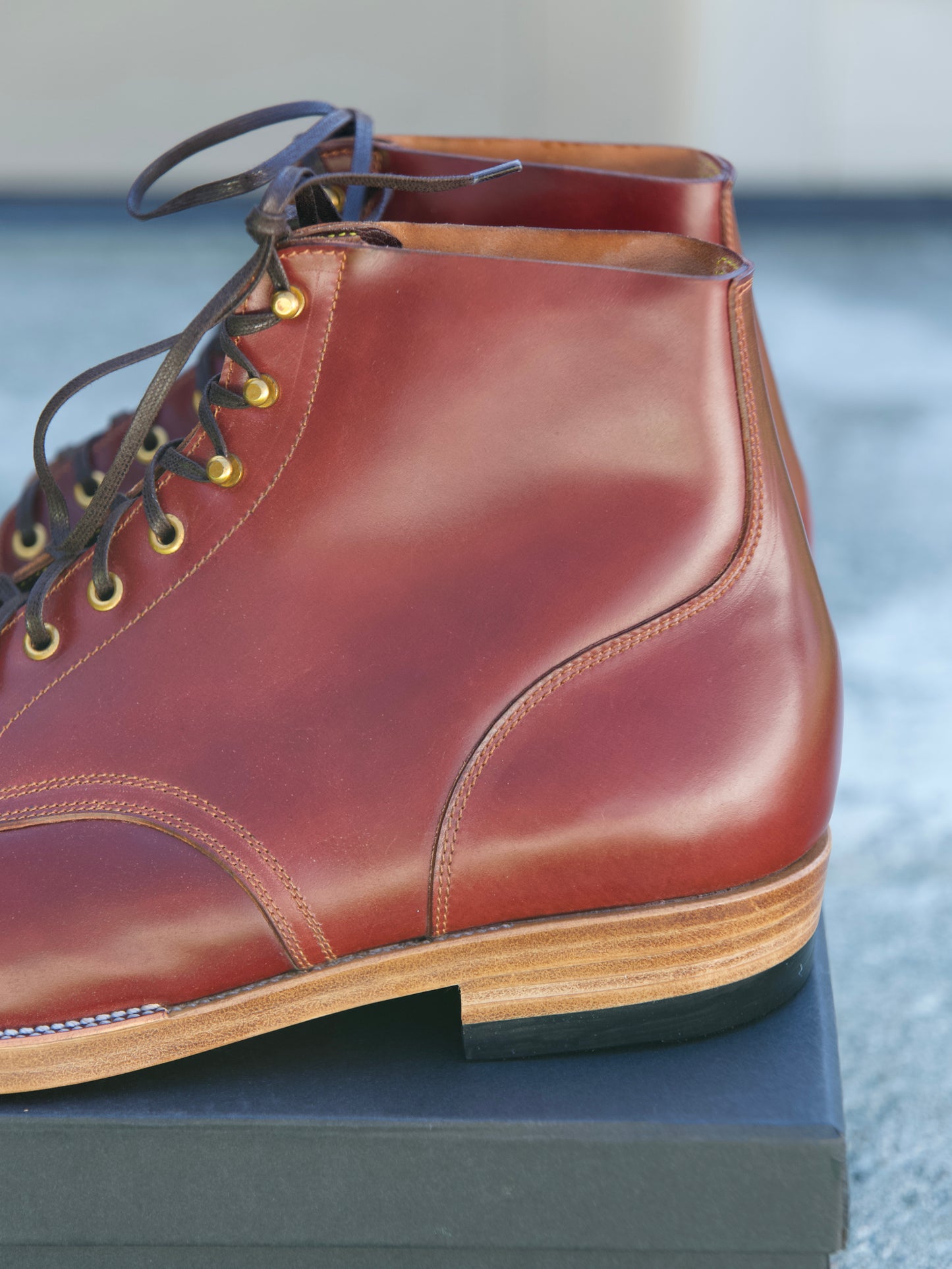 Maryam Ruggine Shell Cordovan Devil Dog - size 13E
