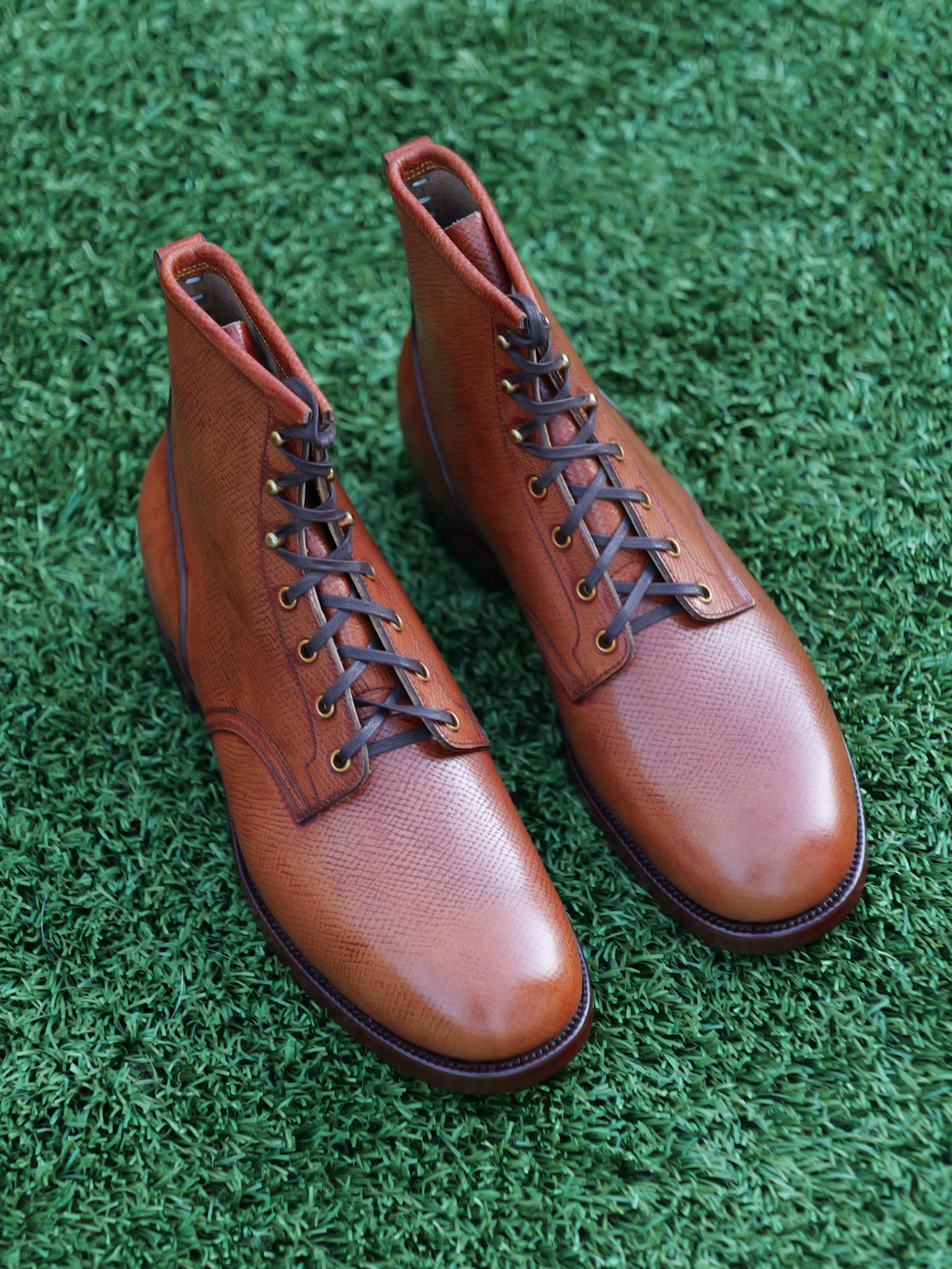 RTW Drop 7 : Brown Horween Pioneer Hatchgrain The Chosen One